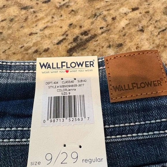 Wallflower Women's Boot Cut Jeans in Classic Blue - Picture 10 of 12